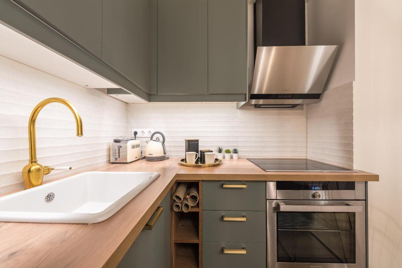 Chic And Comfort Home In Central Aten Exteriör bild