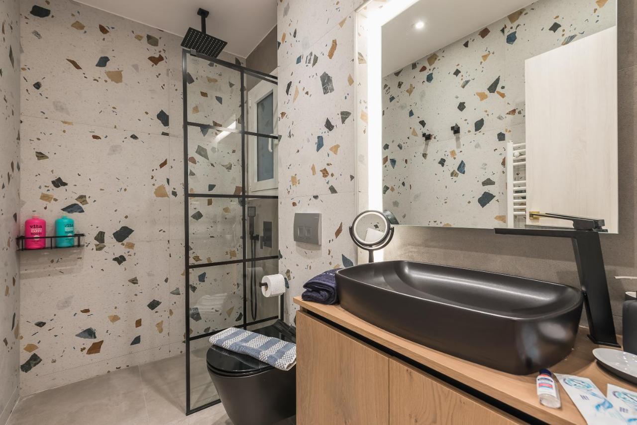 Chic And Comfort Home In Central Aten Exteriör bild